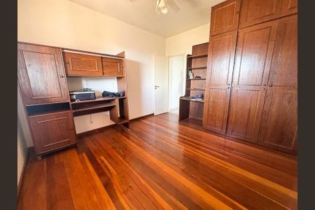 Casa à venda com 360m², 5 quartos e 4 vagasQuarto 4