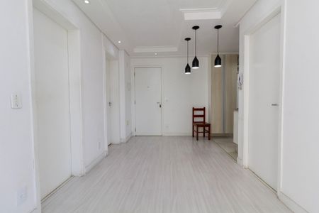 Apartamento à venda com 47m², 2 quartos e 1 vaga Apartamento à venda com 47m², 2 quartos e 1 vagaSala