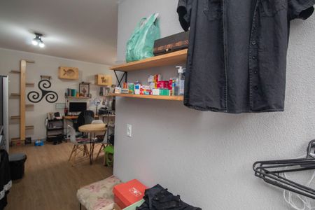 Apartamento à venda com 46m², 2 quartos e 1 vaga Apartamento à venda com 46m², 2 quartos e 1 vagaÁrea de Serviço