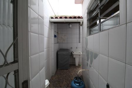 Casa de condomínio à venda com 100m², 4 quartos e sem vagaÁrea de serviço 1