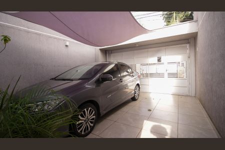 Casa à venda com 250m², 3 quartos e 2 vagasGaragem