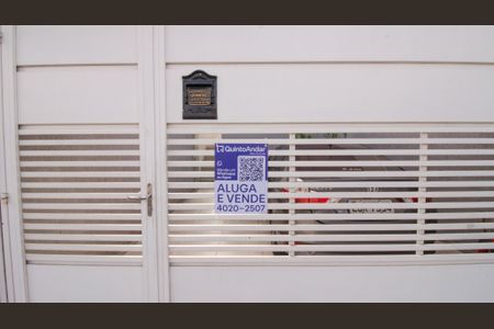 Casa à venda com 250m², 3 quartos e 2 vagasFachada