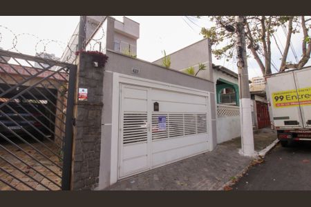 Casa à venda com 250m², 3 quartos e 2 vagasFachada