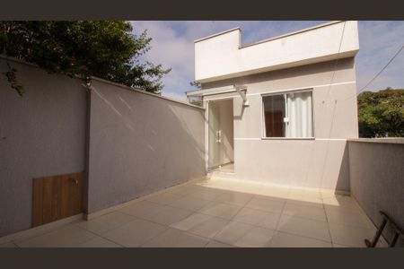 Casa à venda com 250m², 3 quartos e 2 vagasQuintal
