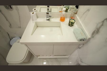 Casa à venda com 250m², 3 quartos e 2 vagasBanheiro Social