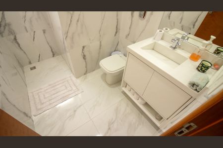 Casa à venda com 250m², 3 quartos e 2 vagasBanheiro Social