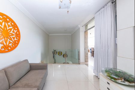 Apartamento à venda com 180m², 4 quartos e 3 vagas Apartamento à venda com 180m², 4 quartos e 3 vagasSala 3