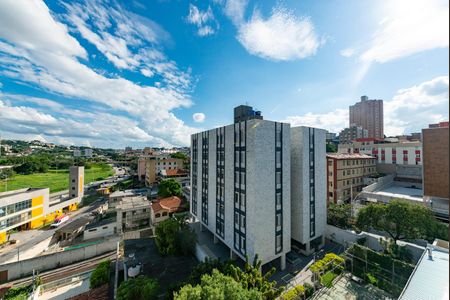 Apartamento à venda com 180m², 4 quartos e 3 vagas Apartamento à venda com 180m², 4 quartos e 3 vagasQuarto 2