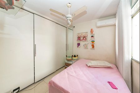 Apartamento à venda com 180m², 4 quartos e 3 vagas Apartamento à venda com 180m², 4 quartos e 3 vagasQuarto 3