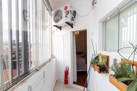 Apartamento à venda com 175m², 2 quartos e 7 vagasVaranda suíte 2