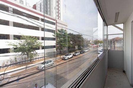 Apartamento à venda com 175m², 2 quartos e 7 vagasVaranda