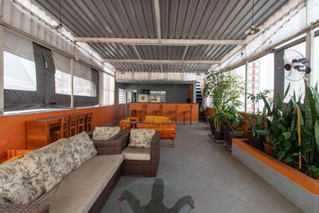 Apartamento à venda com 175m², 2 quartos e 7 vagasCobertura