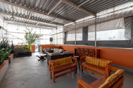 Apartamento à venda com 175m², 2 quartos e 7 vagasCobertura