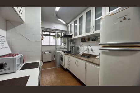 Apartamento à venda com 75m², 2 quartos e 1 vagaCozinha