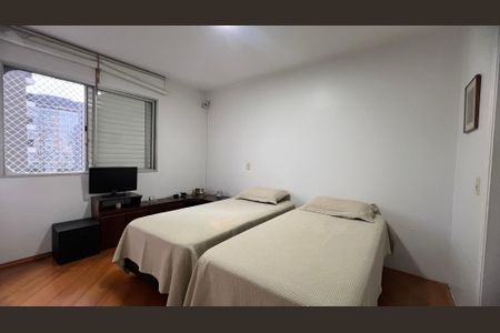 Apartamento à venda com 75m², 2 quartos e 1 vagaSuíte 