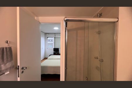 Apartamento à venda com 75m², 2 quartos e 1 vagaBanheiro da Suíte