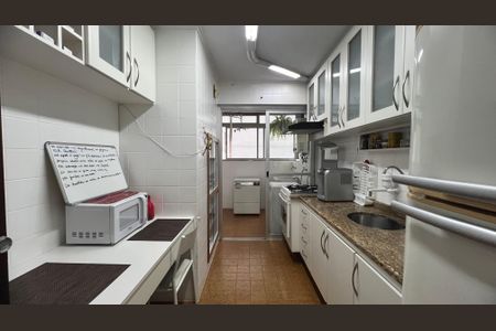 Apartamento à venda com 75m², 2 quartos e 1 vagaCozinha