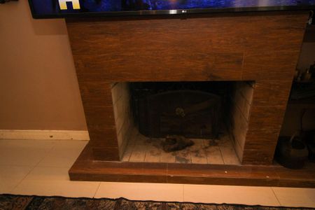 Casa à venda com 400m², 4 quartos e 5 vagasDetalhe da Sala - Lareira