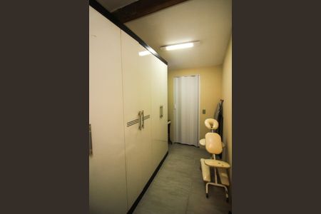 Casa à venda com 400m², 4 quartos e 5 vagasCloset da suíte 3