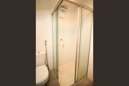 Casa à venda com 400m², 4 quartos e 5 vagasBanheiro da Suíte 3