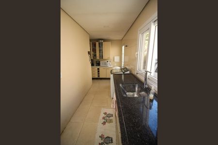 Casa à venda com 400m², 4 quartos e 5 vagasÁrea de Serviço