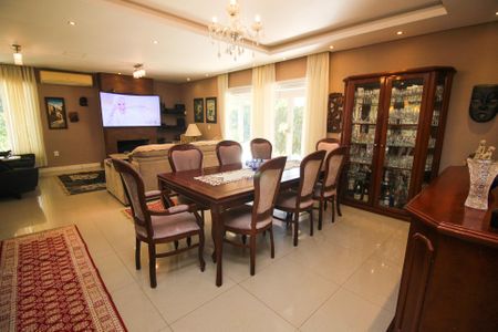 Casa à venda com 400m², 4 quartos e 5 vagasSala de Jantar
