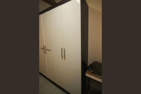 Casa à venda com 400m², 4 quartos e 5 vagasCloset da suíte 3