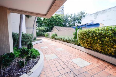 Apartamento à venda com 168m², 3 quartos e 4 vagasÁrea comum - Playground