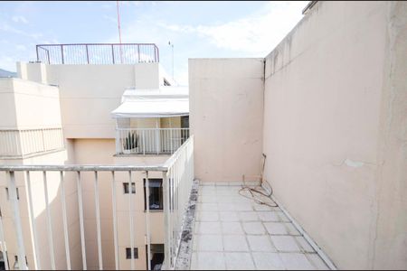 Apartamento à venda com 168m², 3 quartos e 4 vagasVista do Quarto 2