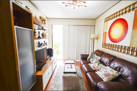 Apartamento à venda com 168m², 3 quartos e 4 vagasSala