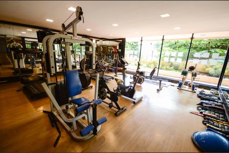 Apartamento à venda com 168m², 3 quartos e 4 vagasÁrea comum - Academia