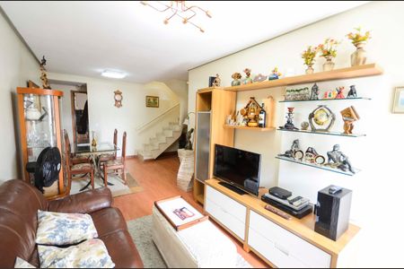 Apartamento à venda com 168m², 3 quartos e 4 vagasSala