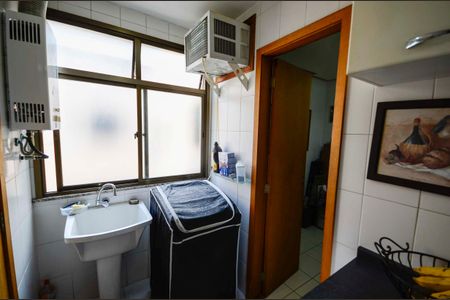 Apartamento à venda com 168m², 3 quartos e 4 vagasÁrea de Serviço