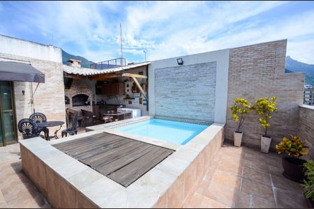 Apartamento à venda com 168m², 3 quartos e 4 vagasTerraço