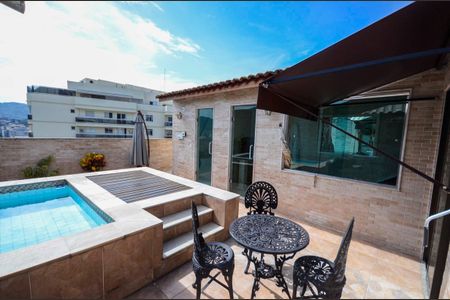 Apartamento à venda com 168m², 3 quartos e 4 vagasTerraço