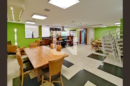 Apartamento à venda com 168m², 3 quartos e 4 vagasÁrea comum - Salão de festas