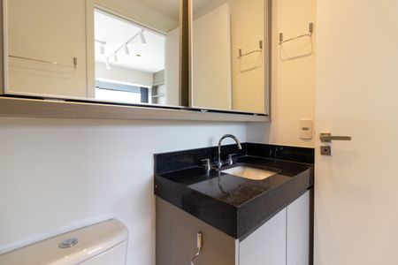 Studio para alugar com 26m², 1 quarto e sem vaga Studio para alugar com 26m², 1 quarto e sem vagaBanheiro