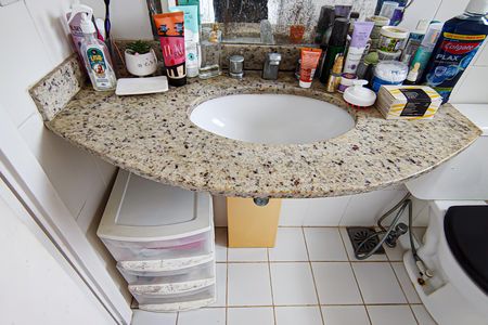 Apartamento à venda com 77m², 2 quartos e 1 vagaSuíte Canadense 