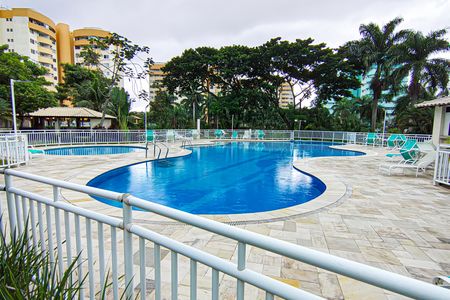 Apartamento à venda com 77m², 2 quartos e 1 vagaÁrea comum