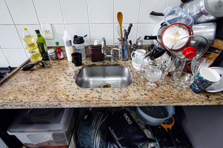 Apartamento à venda com 77m², 2 quartos e 1 vagaCozinha e Área de Serviço