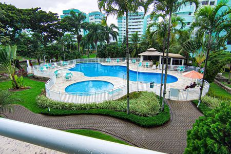 Apartamento à venda com 77m², 2 quartos e 1 vagaVista  Varanda