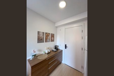 Quarto de kitnet/studio à venda com 1 quarto, 18m² em Vila Santo Estefano, São Paulo