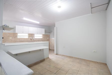 Casa para alugar com 80m², 1 quarto e 1 vagaSala