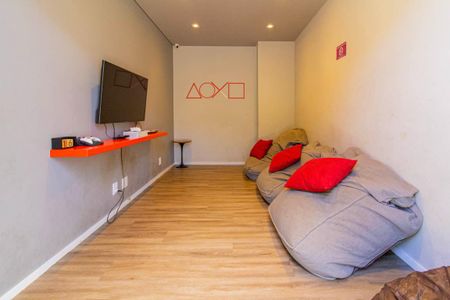 Apartamento à venda com 36m², 2 quartos e sem vaga Apartamento à venda com 36m², 2 quartos e sem vagaÁrea de Jogos