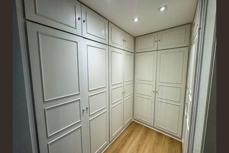 Apartamento à venda com 115m², 3 quartos e 2 vagasFoto 02