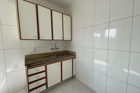 Apartamento à venda com 79m², 2 quartos e 1 vagaCozinha