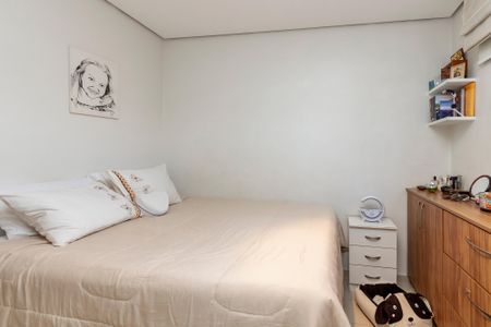 Apartamento à venda com 126m², 3 quartos e 2 vagas Apartamento à venda com 126m², 3 quartos e 2 vagasSuíte