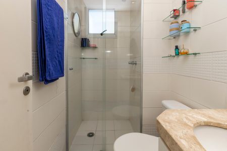 Apartamento à venda com 126m², 3 quartos e 2 vagas Apartamento à venda com 126m², 3 quartos e 2 vagasBanheiro