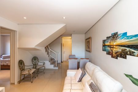 Apartamento à venda com 126m², 3 quartos e 2 vagas Apartamento à venda com 126m², 3 quartos e 2 vagasSala