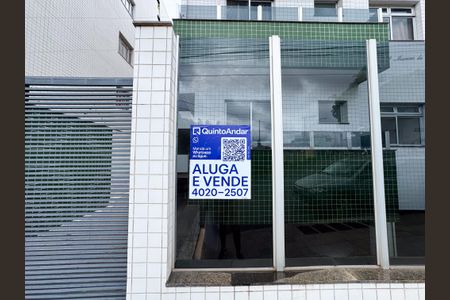 Apartamento à venda com 130m², 3 quartos e 2 vagasFachada + plaquinha 